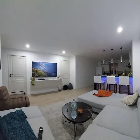 Appartement In 7
